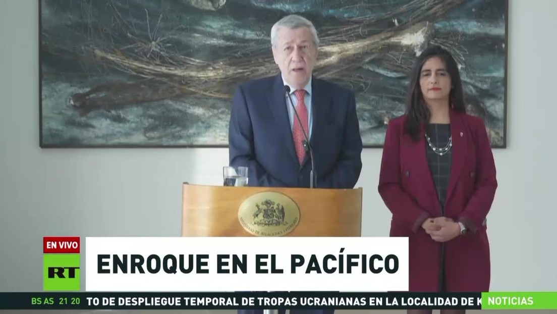 Analista: "El Gobierno de Boric va en contra de sus principios al entregar la presidencia de la Alianza del Pacífico a Perú"