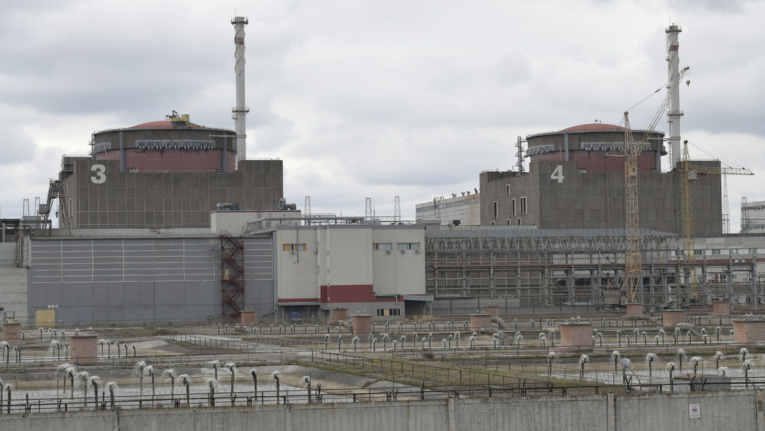 Zajárova: Kiev se prepara para realizar un atentado en la central nuclear de Zaporozhie