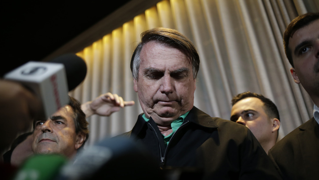 Bolsonaro dice que su inhabilitación "es una puñalada a la democracia brasileña"
