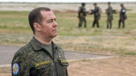 "No tiene otra opción": El expresidente ruso Dmitri Medvédev afirma que Zelenski podría acabar asesinado por sus "dueños"