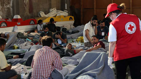 El yate de una de las familias más ricas de México participa en rescate de migrantes en Grecia