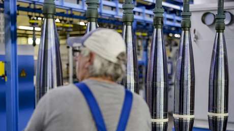 Reuters: Kiev busca que la industria militar europea fabrique armas en Ucrania