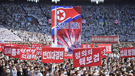 Miles de norcoreanos denuncian a los 'imperialistas' estadounidenses en manifestaciones masivas (FOTOS)