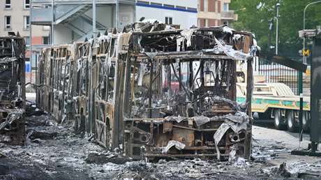 Piden la suspensión del transporte público después de las 21.00 en toda Francia tras las protestas