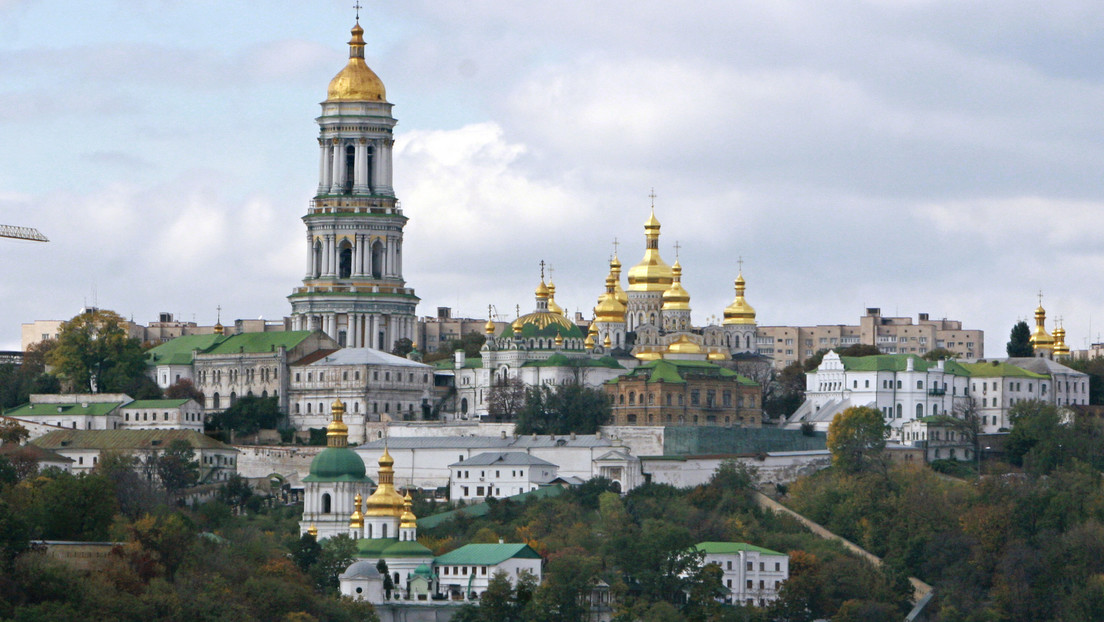 Las autoridades de Ucrania exigen a monjes abandonar el Monasterio de las Cuevas de Kiev antes del 4 de julio