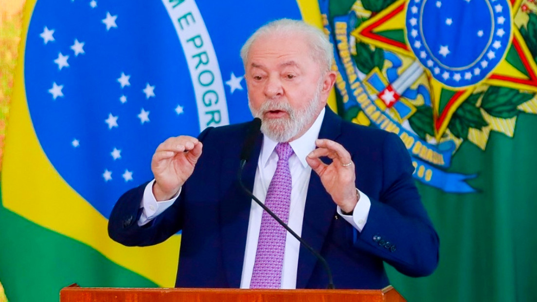 Lula honra una promesa y sanciona ley que establece la igualdad salarial entre hombres y mujeres