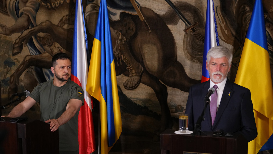Zelenski: "Algunos miembros de la OTAN siguen temiéndole a Moscú"