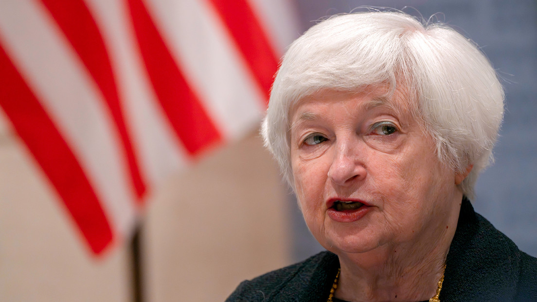 Janet Yellen critica las "acciones punitivas" de China y defiende las restricciones de EE.UU.