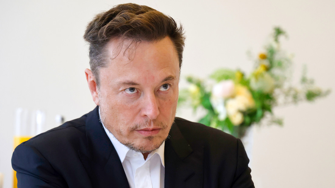 Musk demanda a un bufete por cobrar a Twitter una "bonificación inapropiada" horas antes de su desembarco en la red