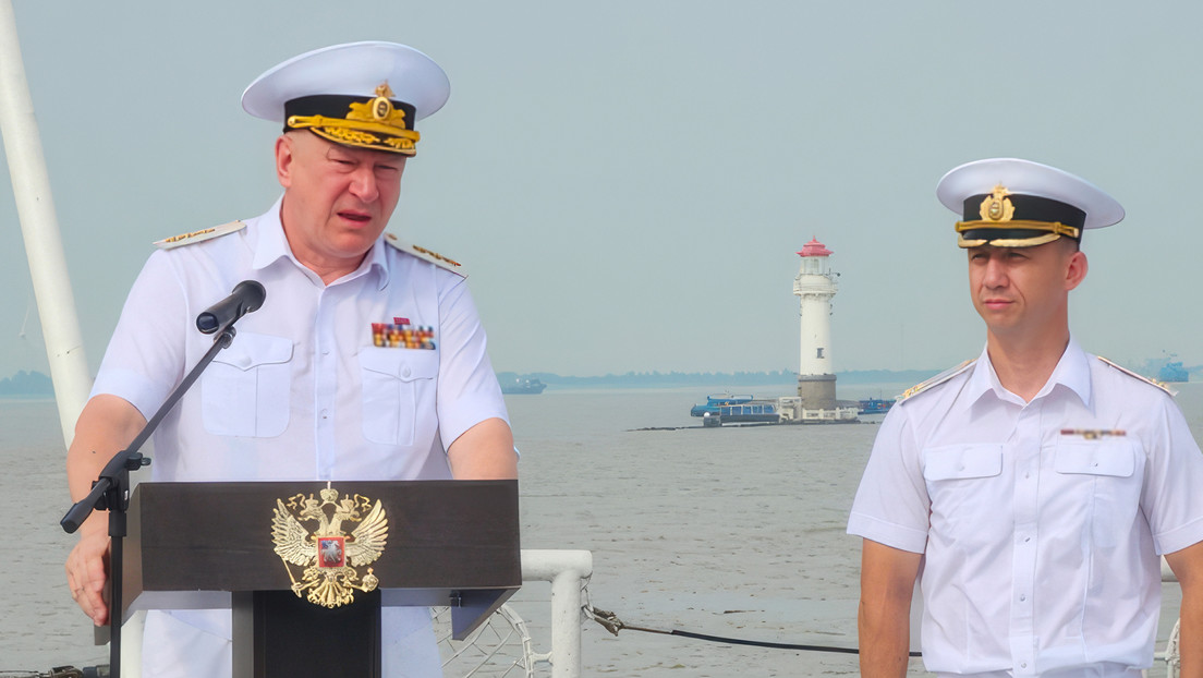 ¿Para qué viajó a China el jefe de la Armada rusa?