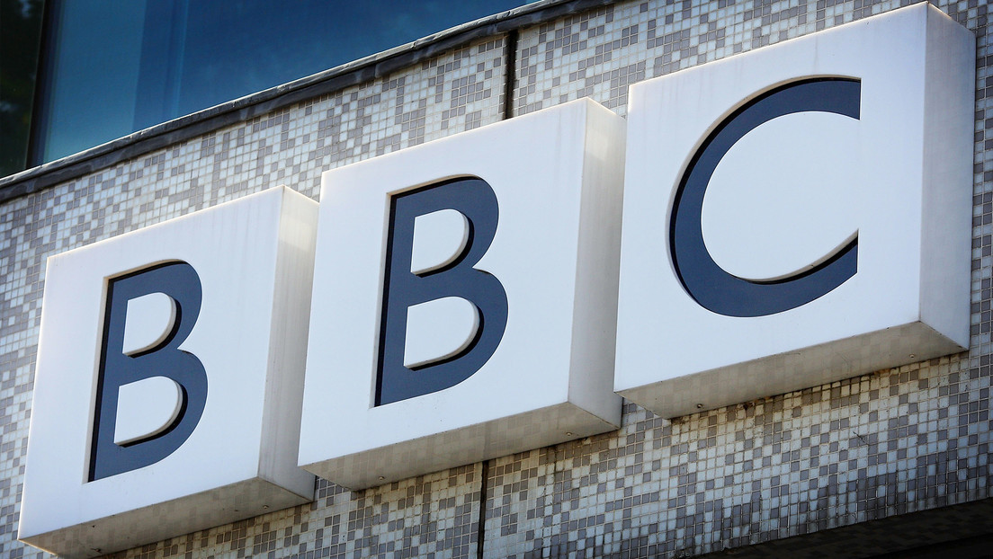 BBC Presenter Accused of Paying Teenager for Explicit Images