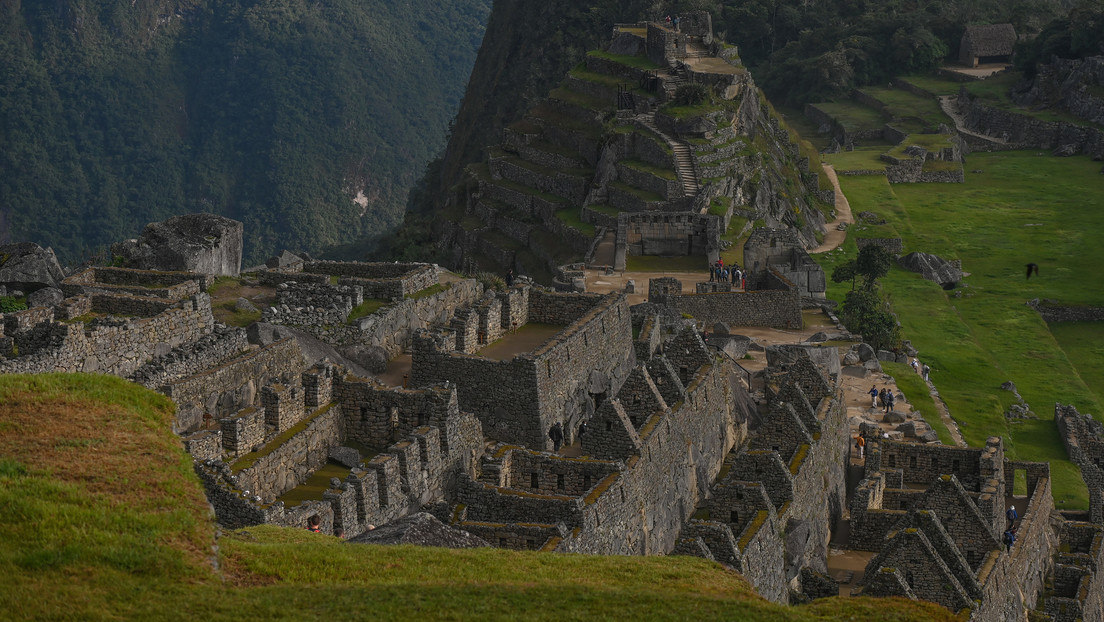 La placa de oro que reconoce a Machu Picchu como maravilla del mundo lleva años desaparecida