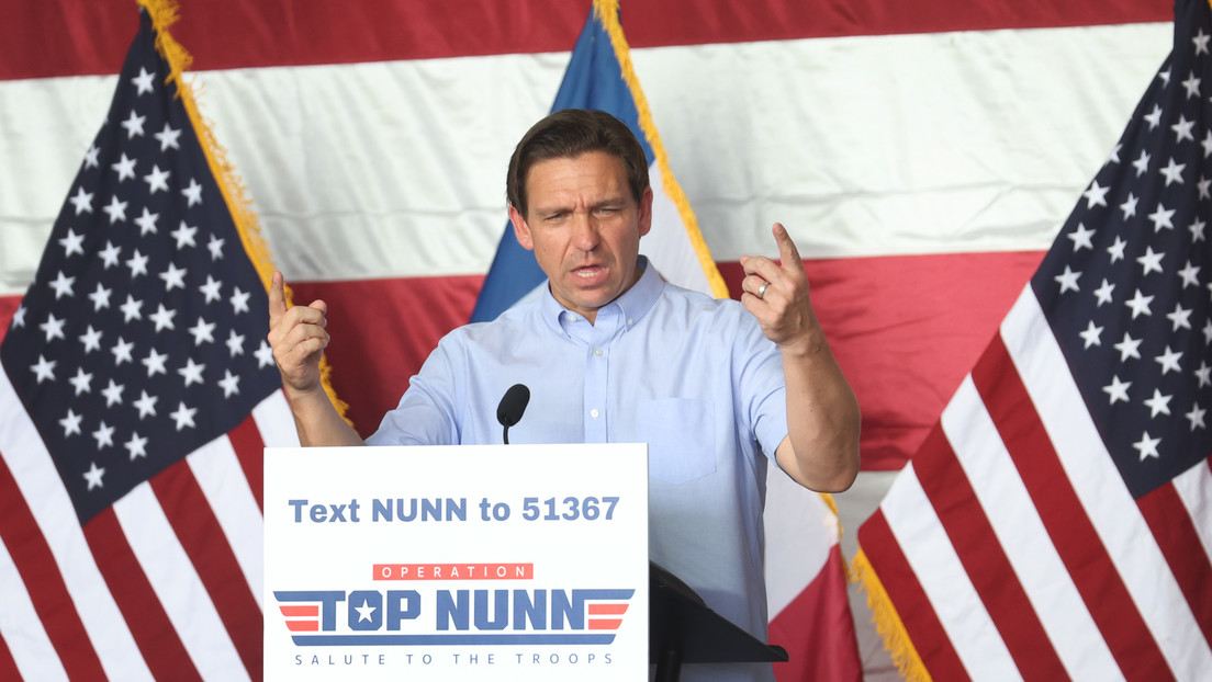 Politico: La campaña de Ron DeSantis afronta problemas financieros