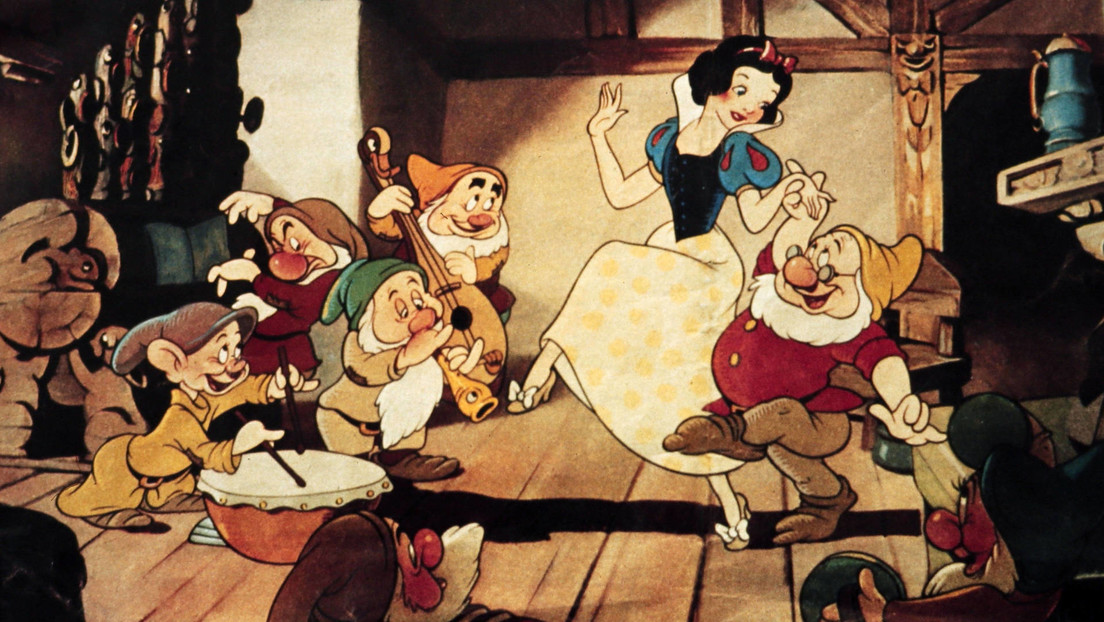 Disney reemplaza a los siete enanitos por "criaturas mágicas" en su nueva versión de 'Blancanieves'