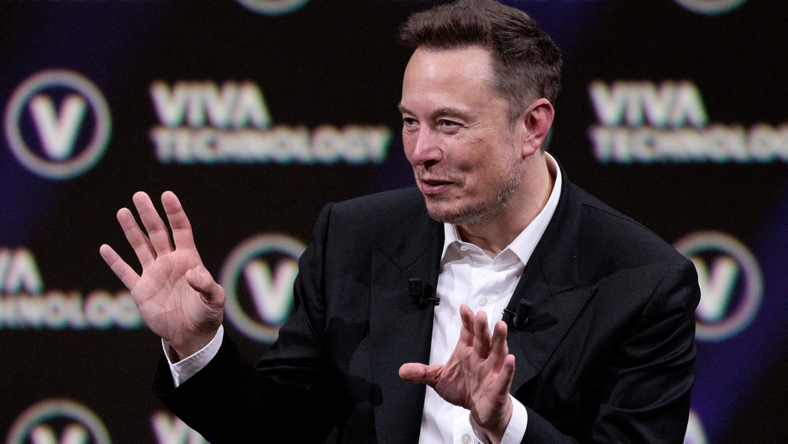 Musk anuncia que Tesla invertirá más de 1.000 millones de dólares en su supercomputadora Dojo