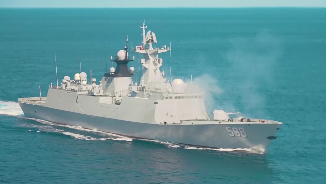 VIDEO: Rusia y China repelen un ataque aéreo simulado en ejercicios navales en el mar de Japón