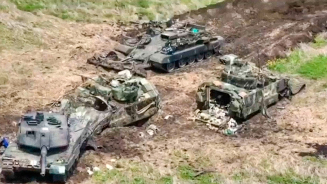 Putin explica cómo ha cambiado la táctica de los militares ucranianos por graves pérdidas en tanques y vehículos blindados