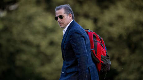 Hunter Biden se grabó fumando 'crack' mientras conducía por un barrio residencial