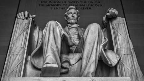 Venden por 85.000 dólares una carta inédita de Abraham Lincoln