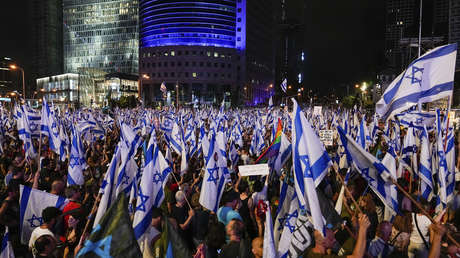 "Verán lo que pasa cuando estamos enfadados": Israelíes vuelven a protestar contra la reforma judicial
