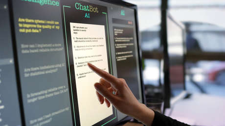 WSJ: Hospitales de EE.UU. comienzan a utilizar el chatbot médico de Google