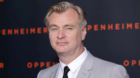 La IA conlleva "responsabilidades" comparables con la creación de la bomba atómica, advierte Christopher Nolan