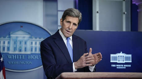 ¿Para qué John Kerry viaja a China?