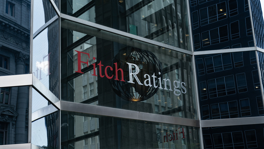 Fitch cita la necesidad de una solución "a largo plazo" para EE.UU. tras bajar su calificación