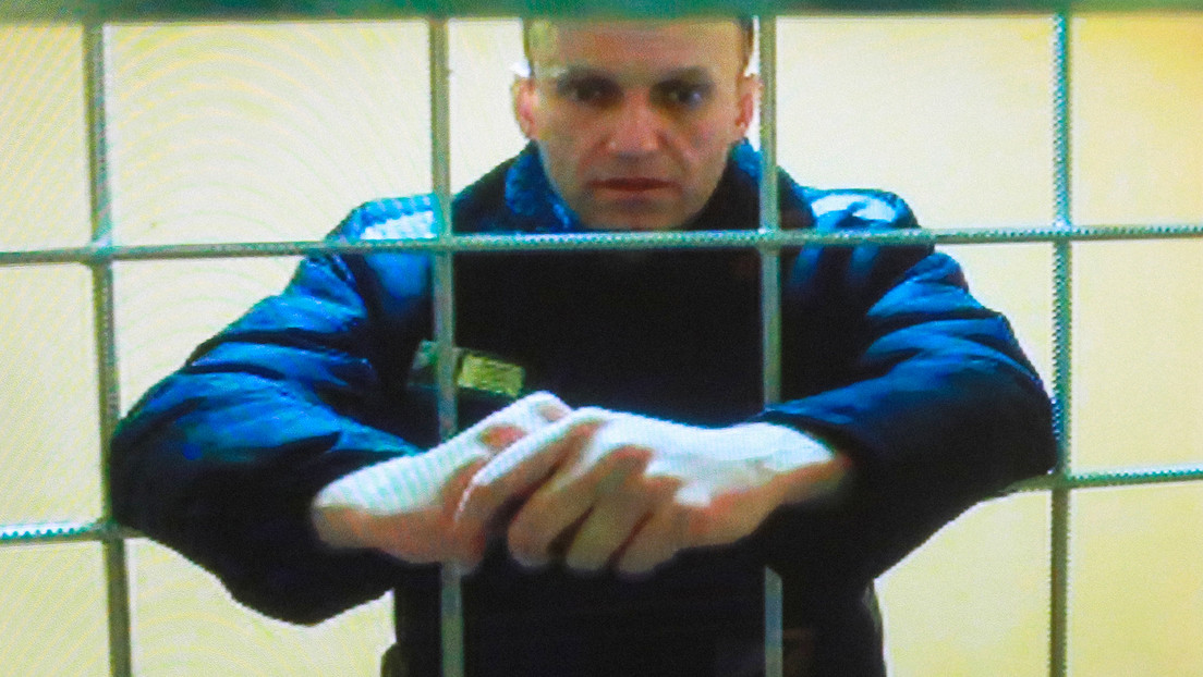 Condenan a Alexéi Navalny a 19 años de cárcel por extremismo