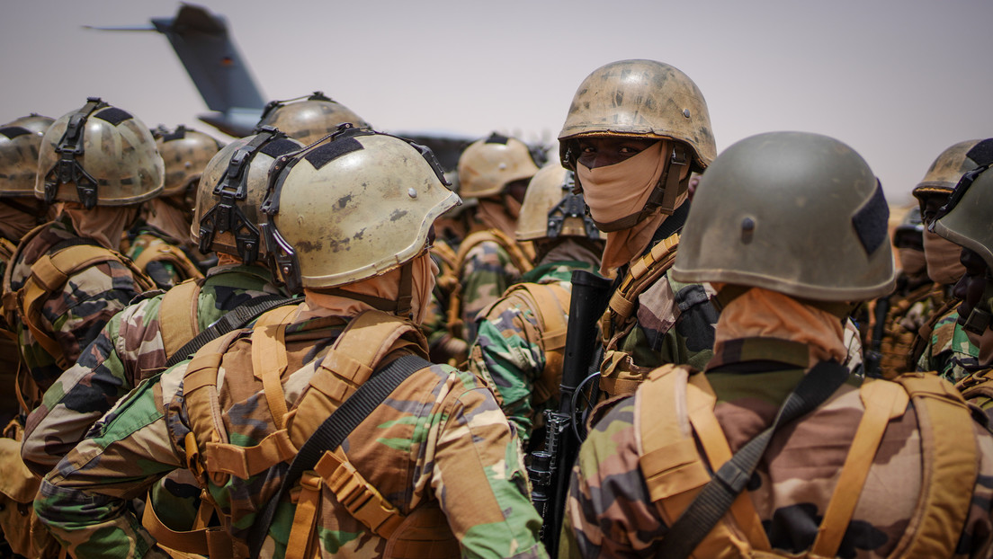RFI: Países africanos planean enviar 25.000 soldados para una intervención militar en Níger