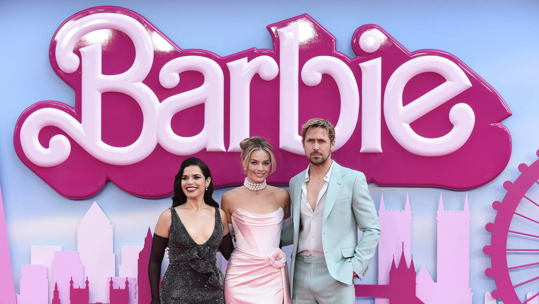 Reportan que otro país prohíbe la película 'Barbie' por ser "moralmente ofensiva"