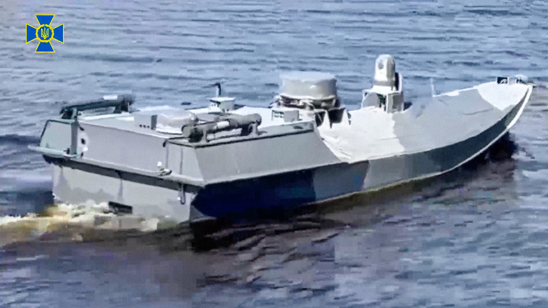 CNN publica el video del ataque de un dron naval ucraniano contra el puente de Crimea