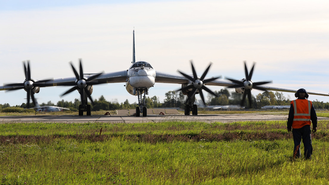 Duplicarán la potencia de combate de los bombarderos estratégicos rusos Tu-95MS