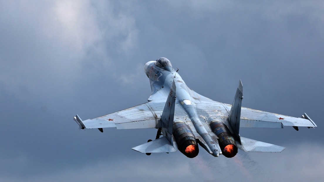 Ucrania: Cuando nuestros aviones recién despegan, "ya están en la zona de alcance de los cazas rusos"