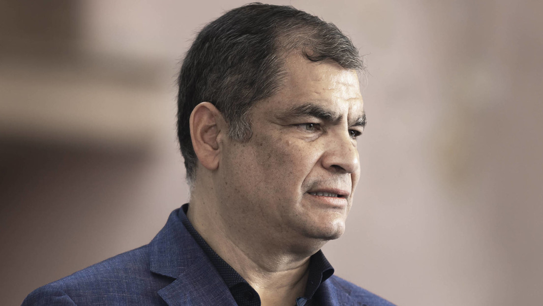 Correa tacha de "fraude" las fallas en voto telemático en el exterior en los comicios en Ecuador