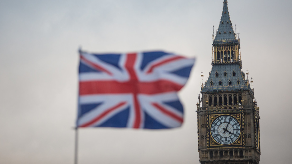 The Times: Prohíben a los funcionarios británicos referirse a China y Rusia como 