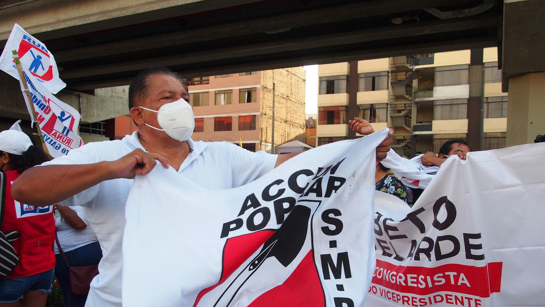 Suspensiones, denuncias de corrupción y divisiones: la crisis de un partido histórico en Perú