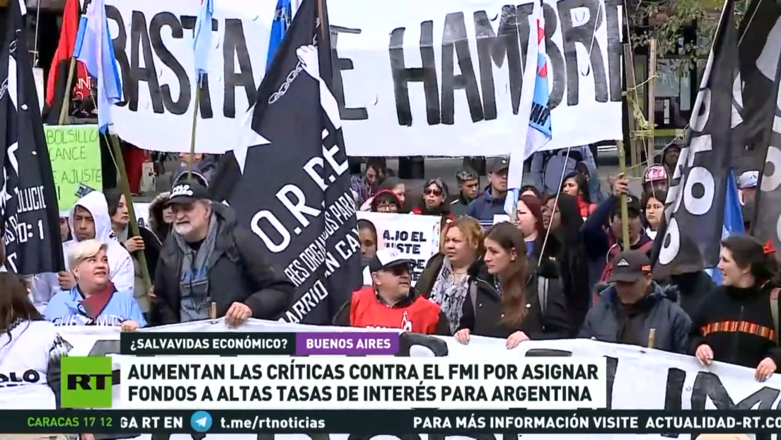 Aumentan las críticas contra el FMI por asignar fondos a altas tasas de interés para Argentina