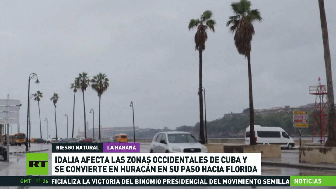 Idalia afecta a zonas occidentales de Cuba y se convierte en huracán en su paso hacia Florida