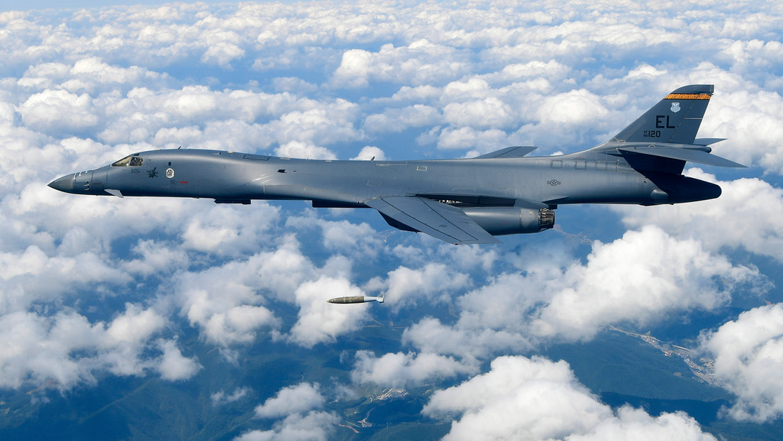 EE.UU. despliega aviones bombarderos en ejercicios militares con Corea del Sur y Japón