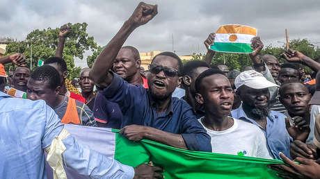 VIDEO: Los golpistas en Níger llaman a la nación a luchar contra la intervención extranjera