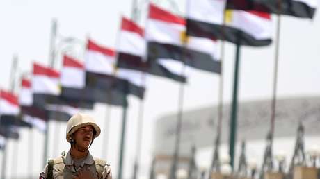 WSJ: EE.UU. presiona a Egipto para que suministre armas a Ucrania