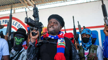 "Hasta la última gota de sangre": Líder pandillero de Haití promete luchar contra las fuerzas extranjeras si cometen abusos
