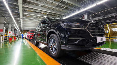 Antigua planta de BMW en Rusia inicia la producción de autos chinos JMC