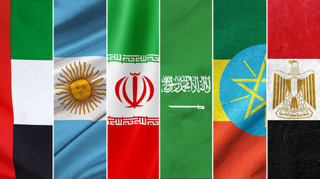 Banderas de los Emiratos Árabes Unidos, Argentina, Irán, Arabia Saudita, Etiopía y Egipto.