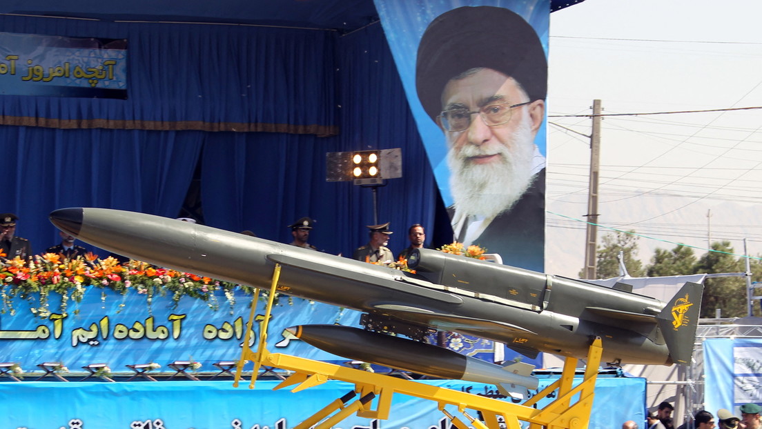 Comandante iraní: Un dron intercepta aviones de EE.UU. y los obliga a alejarse del espacio aéreo de Irán