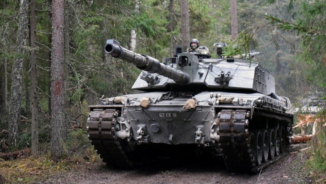 El jefe del Ejército británico sintió "una fuerte conmoción" al ver un tanque Challenger 2 destruido en Ucrania