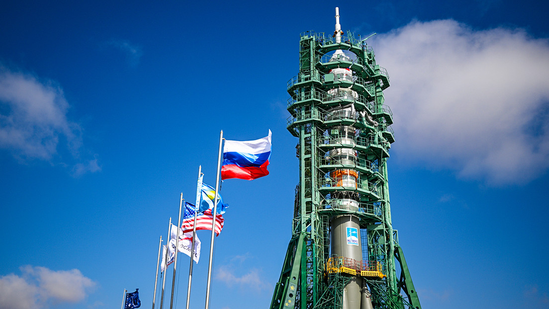 VIDEO: Trasladan el cohete Soyuz a la plataforma de lanzamiento de Baikonur