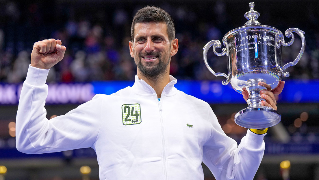 Djokovic gana otro título y señala que Occidente le reconocería más sus logros si no fuera serbio