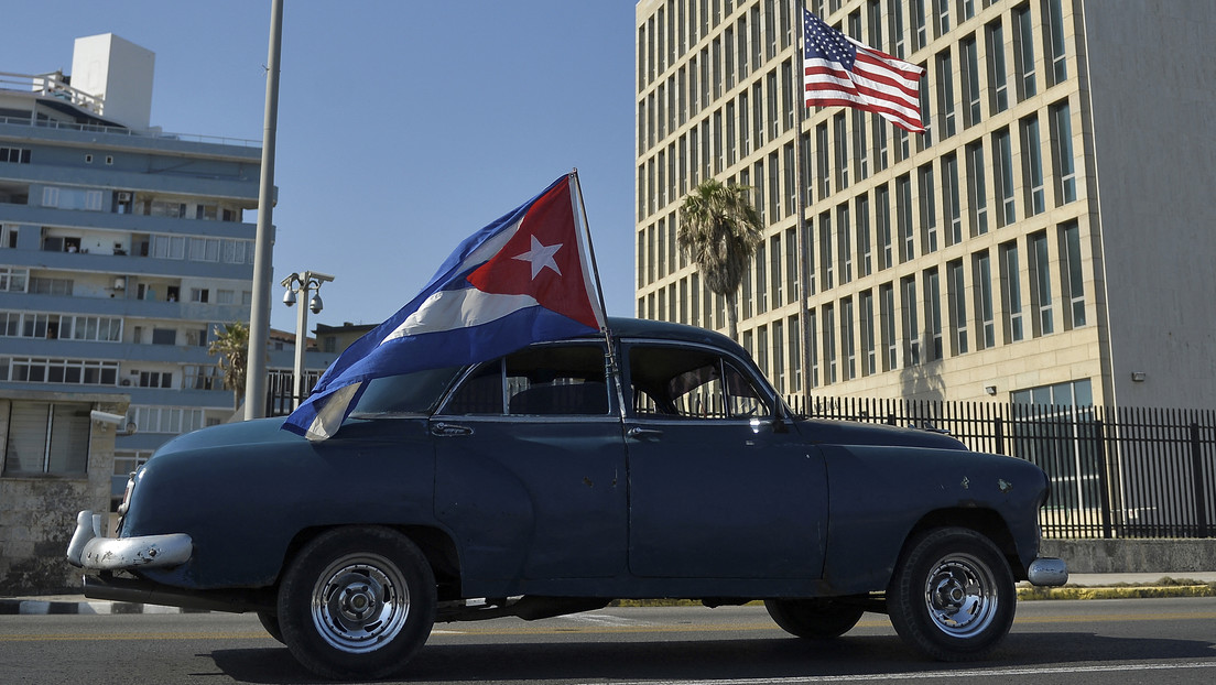 Biden extiende por un año más la ley que regula el bloqueo contra Cuba
